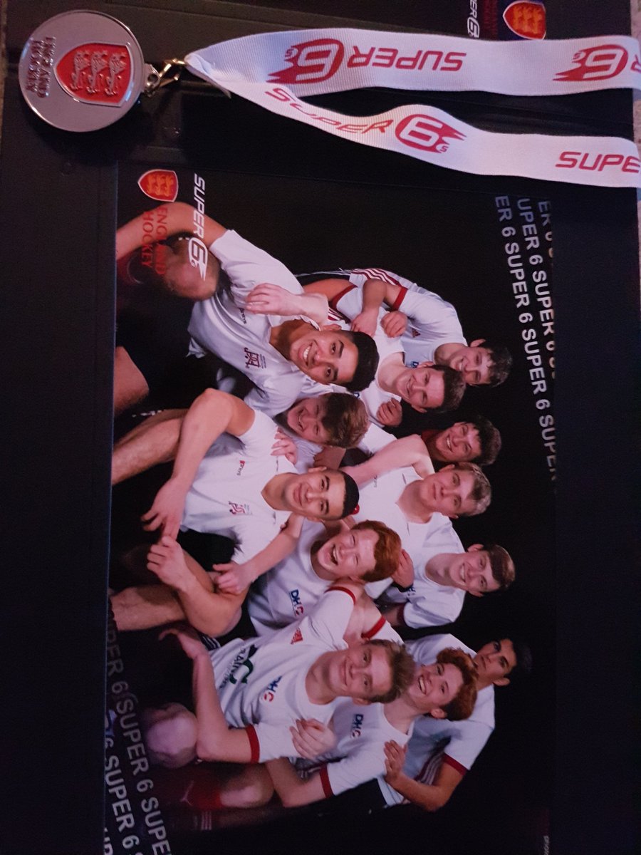 AlanStoves's tweet image. Doncaster Hockey Club under 18s. Super 6s National Indoor Club  Championship Runners Up #starsofthefuture