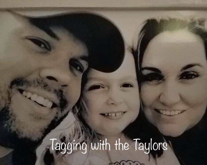 AnnaJoyTownsend's tweet photo. Hey! I have a new blog on FB. like, share &amp; follow! I’ll be posting videos in the next week! “Tagging with the Taylors” https://t.co/0mBSZAd8sp