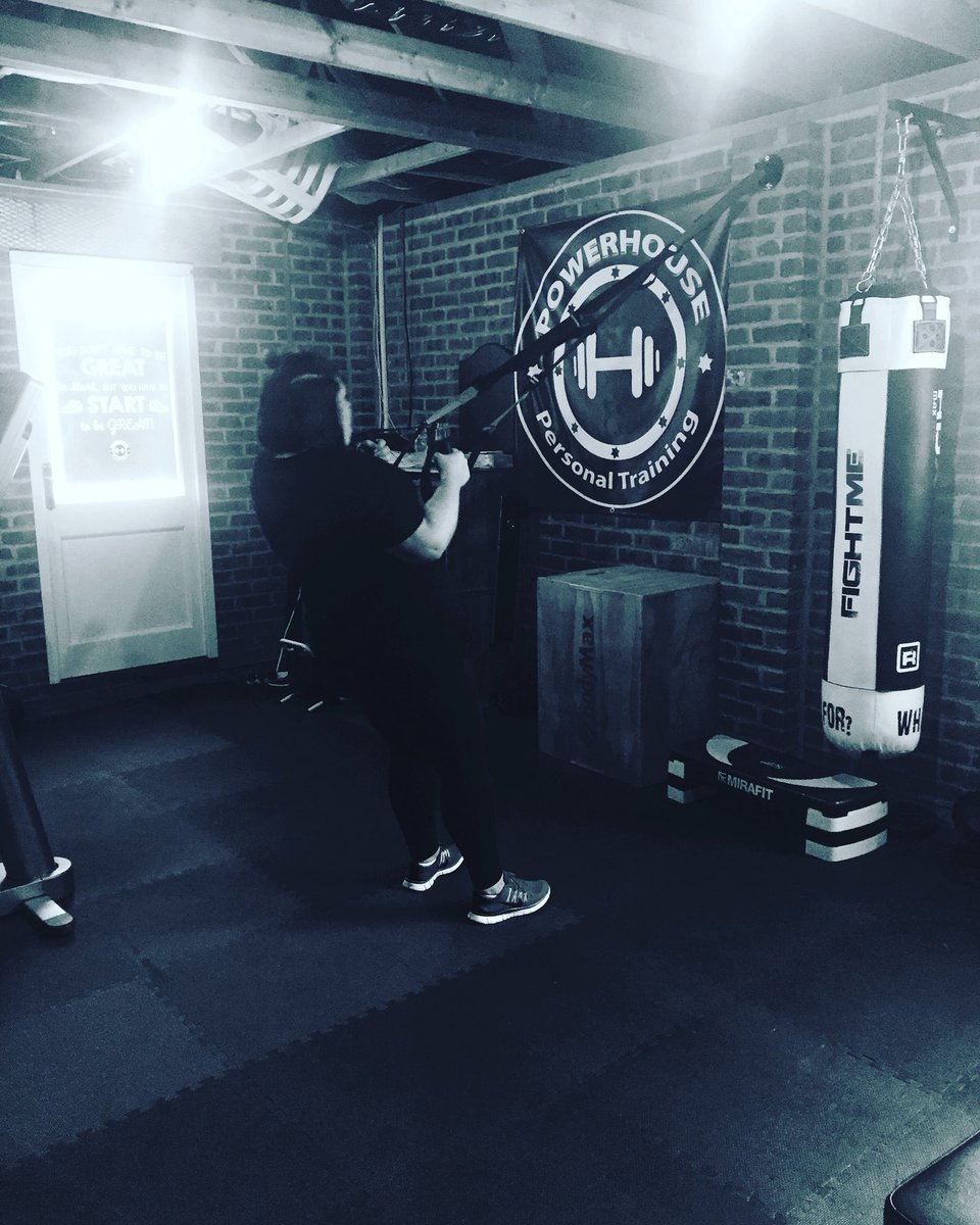 powerhouse_pt's tweet photo. Great session this morning with @louwheeler working hard on those trx rows and fantastic running on the HiiT on the treadmill ๐๐ผโโ๏ธ๐๐ผโโ๏ธ๐๐ผโโ๏ธ #trx #trxrows #hiit #hiitworkout #fitness #improvement #goals #personaltrainer #powerhousepersonaltraining https://t.co/aWpwRm8eKH