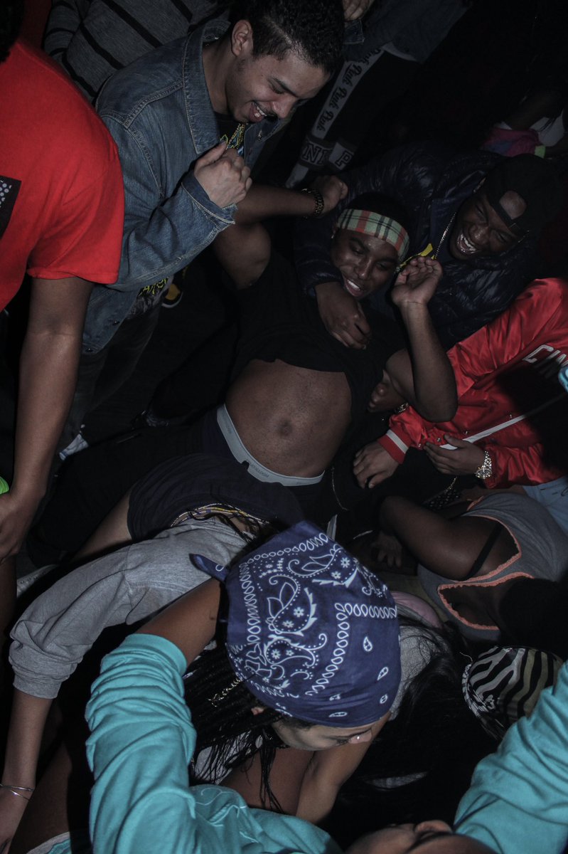 mrdamnright_'s tweet photo. BIG CREDS TO @whynotBIG For capturing INCREDIBLE moments at our last Party #90sPJJ ! These are great !
Party with me and the gang next time
#DAMNRIGHT
#JuiceCrew
#PartyWitPromo
#NewWave https://t.co/lRajEA7SPT