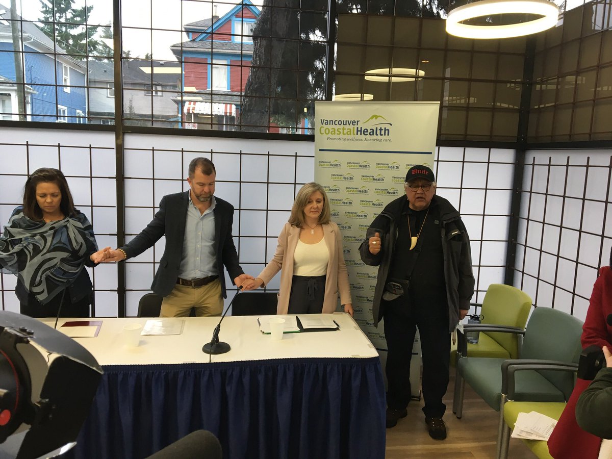 OilerGeorge's tweet photo. Here at the Heatley Community Health Centre as Uncle Elder (right) blesses the centre prior to its opening. @bcitnews #DowntownEastside https://t.co/e09kHyDHJN