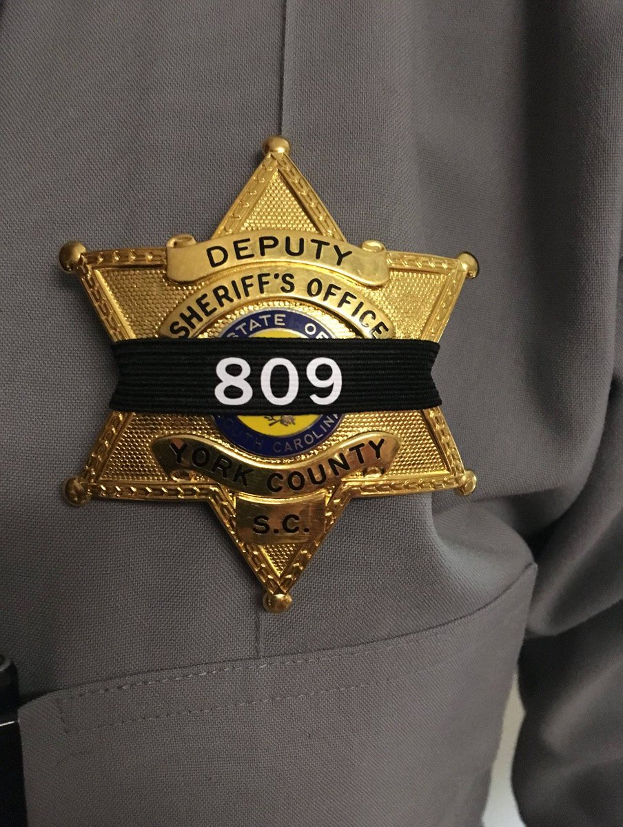 CharMeckDA's tweet photo. Our thoughts & prayers are with the family & colleagues of @YCSO_SC Det. Micheal Robert Doty as he is honored in a memorial today in Charlotte. We honor his sacrifice & that of all law enforcement officers who risk their lives to keep our communities safe. #YCSOStrong #RIP809 https://t.co/VSY9DQVOMx