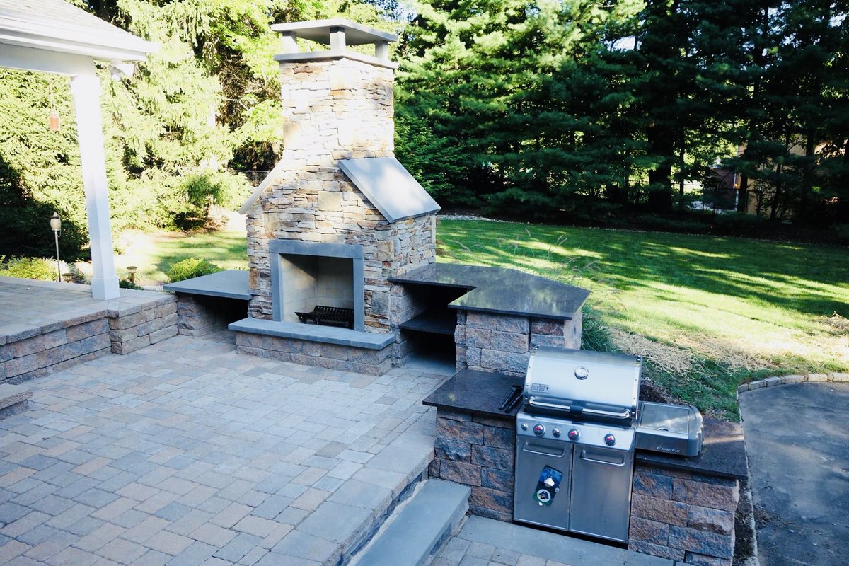 PrimeBuilds's tweet image. A little creativity can maximize limited space.  Here’s an outdoor fireplace, grilling station and storage with stone counters.  By @PrimeBuilds #PrimeConstruction #PrimeConstructionRemodeling #ExcellenceIsAHabit #ThisIsOurWork