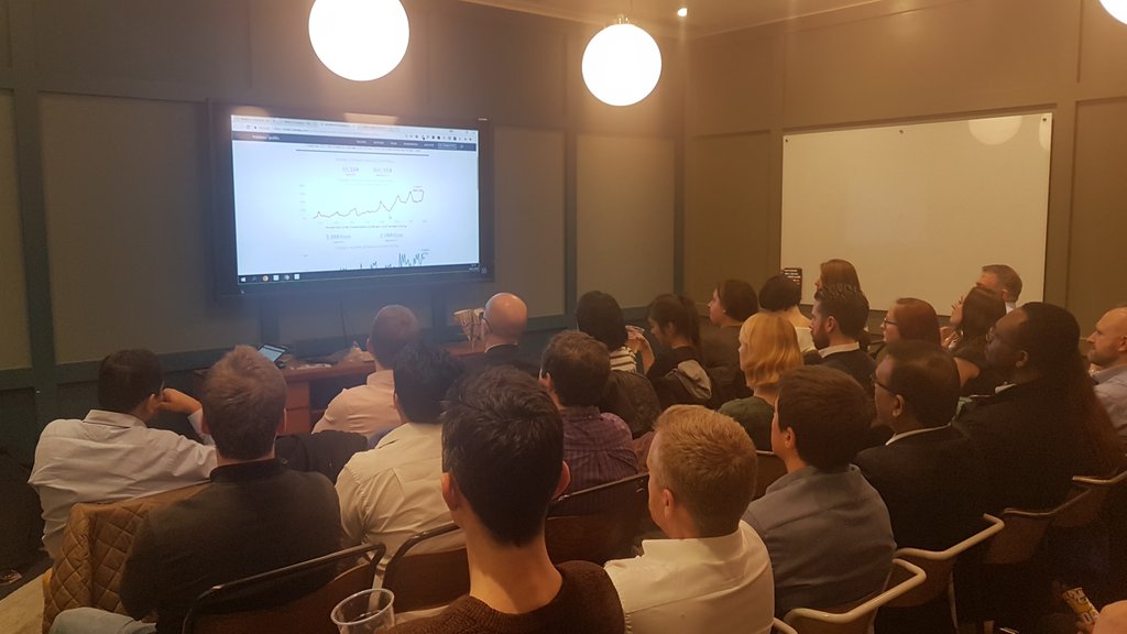 davidmpires's tweet image. #vizintooltip to start the #hyperfest tonight @tableau