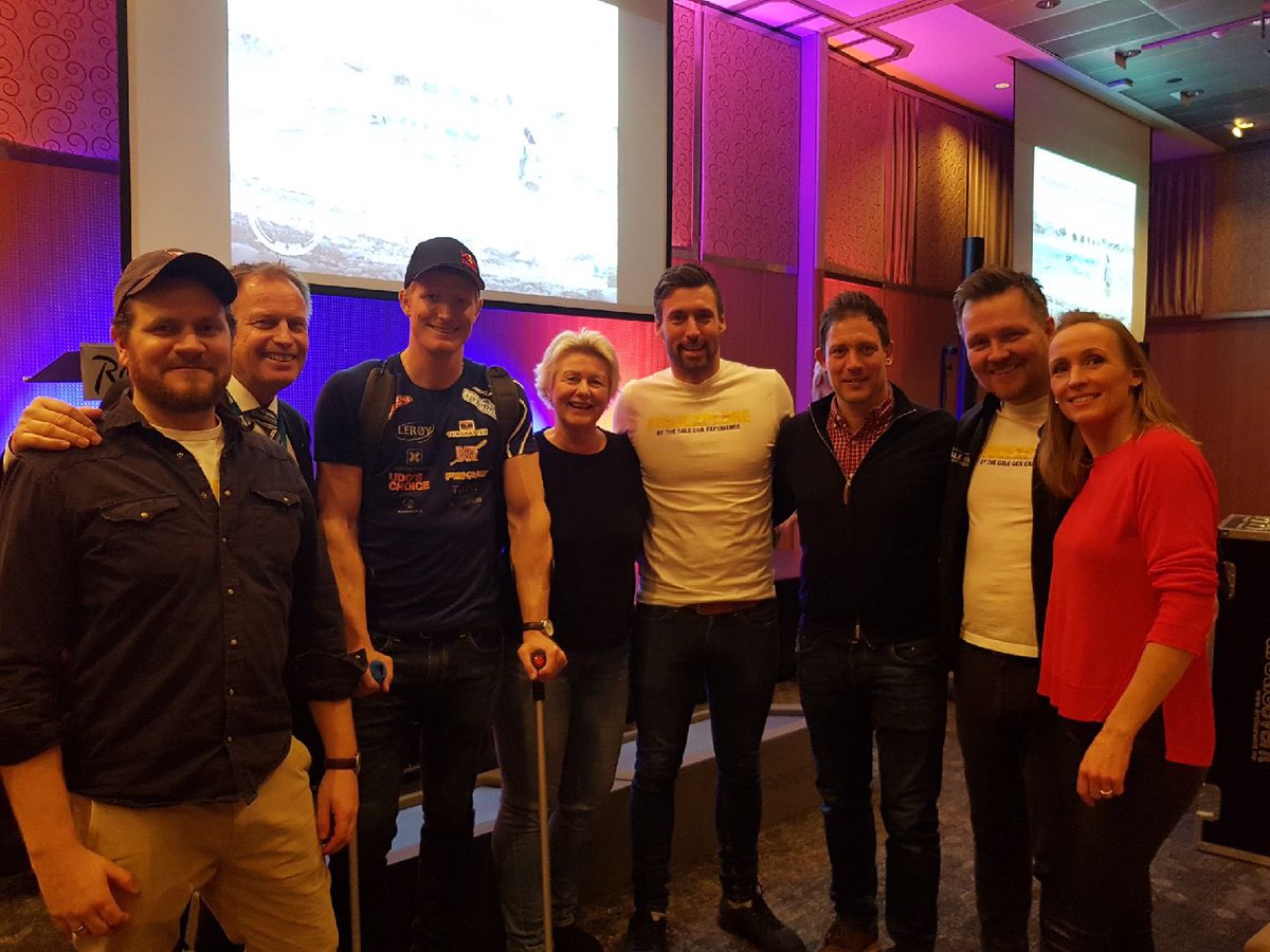 MarteHaave's tweet photo. The Daleoen #Youexplore team #arcticfrontiers https://t.co/g2RvQcIjkH