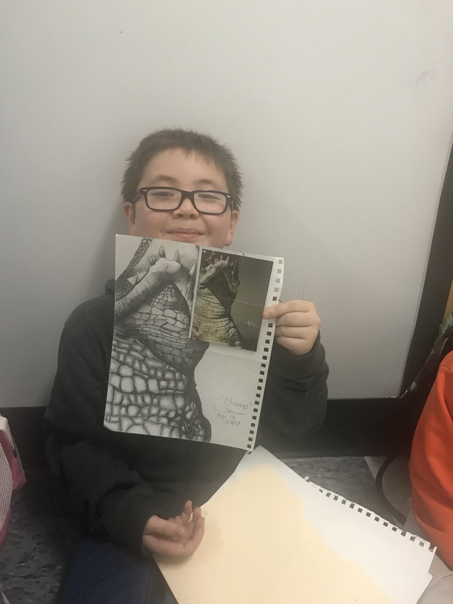 HBraggEvents's tweet image. Cayden is a shining art student preparing his SOA portfolio.  I’m so impressed with his hard work.  #abetterNCCAE #NCCAE2018