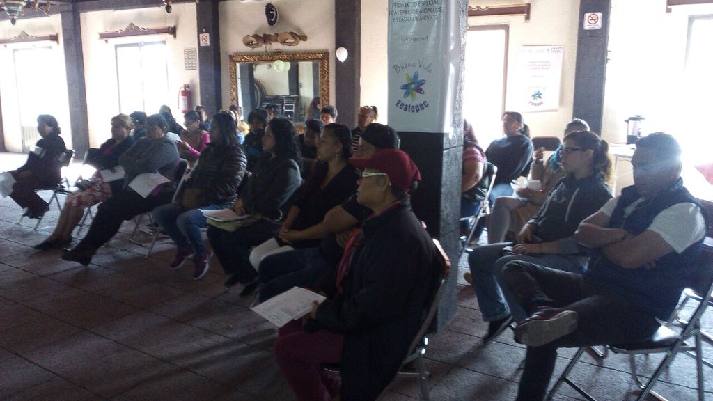 CG_Ecatepec's tweet photo. El cambio inicia por nosotros, llevamos pláticas de nuevas masculinidades a #JardinesDeMorelos #Ecatepec @alfredodelmazo @ErnestoNemer https://t.co/LhDqDpbXCI