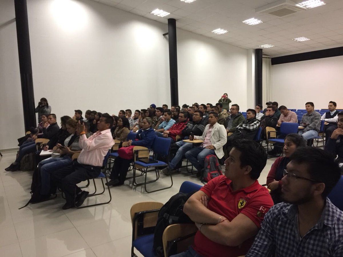 eliastenoriom's tweet photo. Hoy desde @UDLAQuito con la Escuela de Tecnologías junto a @IndustriasEc hablamos sobre emprendimiento juvenil, #ImpulsoJovenEC y el trabajo que el #GobiernoDeTodos a través de la Secretaría @JuventudesEcu viene realizando x los jóvenes @Lenin @VamosLenin https://t.co/DHUBjVR4jo