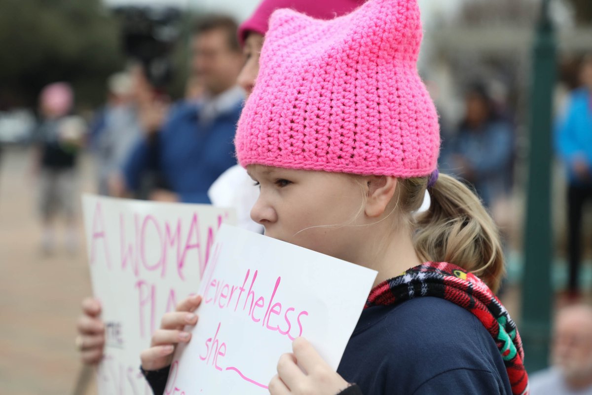 Over the Weekend: About 350 individuals attended the Waco Women's March on the one year anniversary of the 2017 Women’s Marches. 

bit.ly/2F6k78F