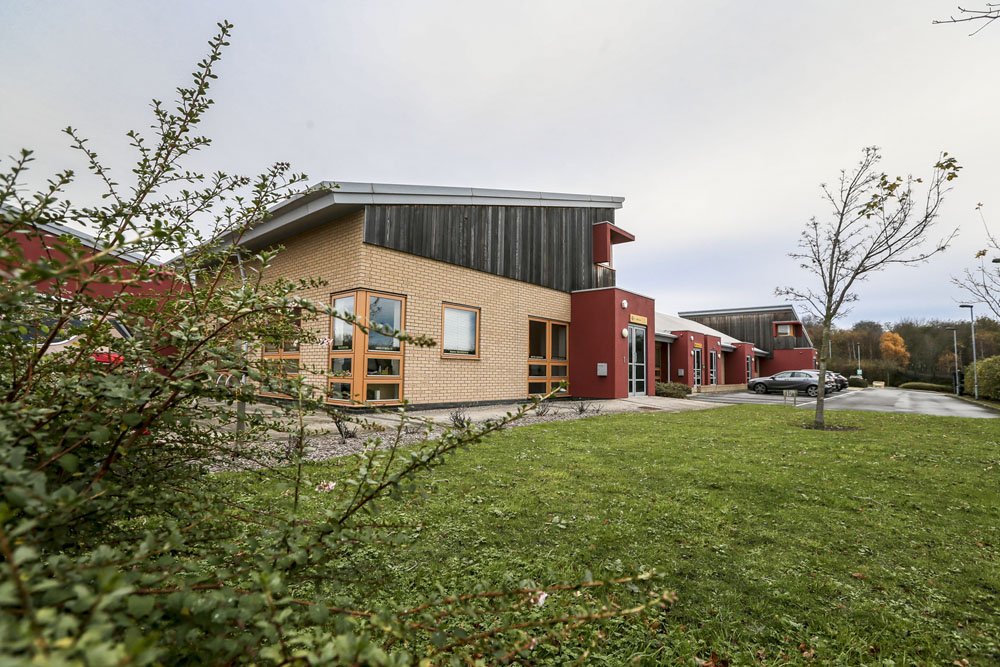 _BusinessDurham's tweet photo. Finding suitable business space in the right location is an essential part of growing your business.
We have wide variety of quality #offices, #science #labs & #industrial units across #CoDurham
Take a look https://t.co/wyiqPTRV0b #businesspace #NorthEastHour https://t.co/elPb4rGEoO