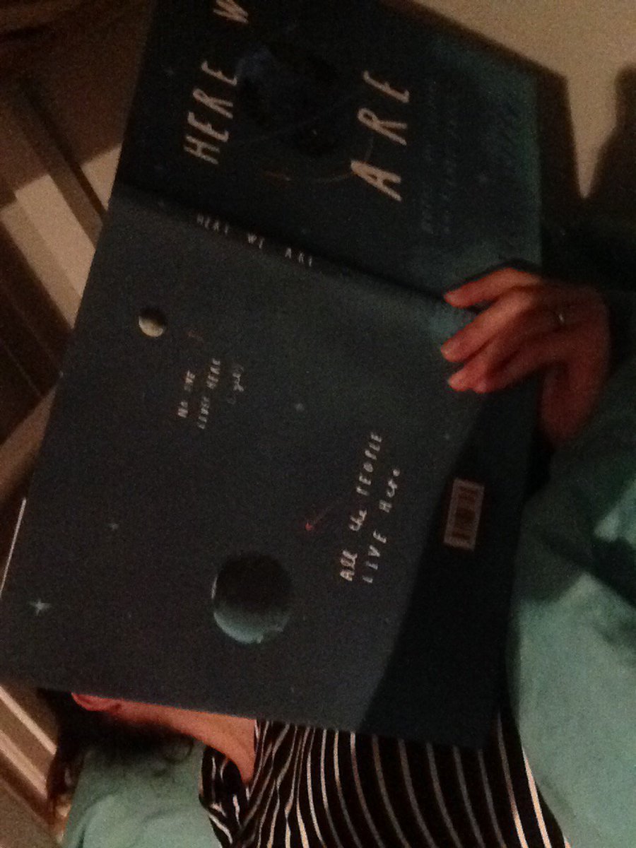 Third bedtime book, should be asleep on a school night: "Can we read it one more time, Mummy?" Definitely, my boy... We love our signed copy <a href="/OliverJeffers/">Oliver Jeffers</a> Thanks <a href="/KristynaLitten/">Kristyna Litten</a> <a href="/mattellwood/">Matt Ellwood</a> #booksmakethebestpresents