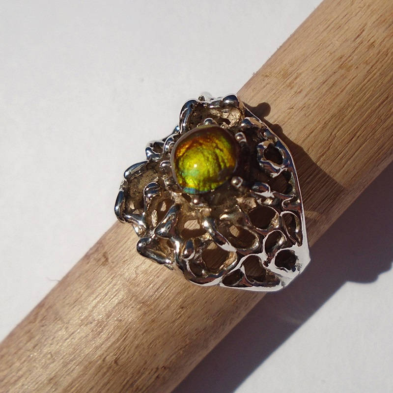 99stratton's tweet image. Excited to share the latest addition to my #etsy shop: Mexican Fire Agate Sterling Silver Ring Size 9.5 etsy.me/2n22waF #jewelry #ring #mexicanfireagate #mexicanfireagates #fireagatejewelry #uniquejewlery #fireagates #fireagaterings #fireagatering