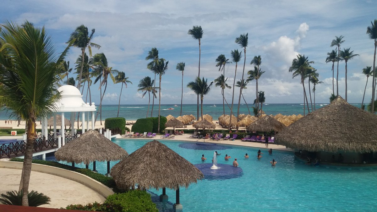 GolfMelia's tweet photo. ParadisusPalmaRealCocotal @GolfCircus @MyGolfWay @MeliaHotelsInt @Chamorro_MHI https://t.co/8NmtYk3MgX