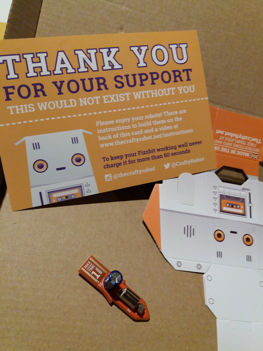 ON4DAK's tweet image. My new #DIY toy :#CraftyRobot @CraftyRobot arrived , fun for the big and small kids in the house