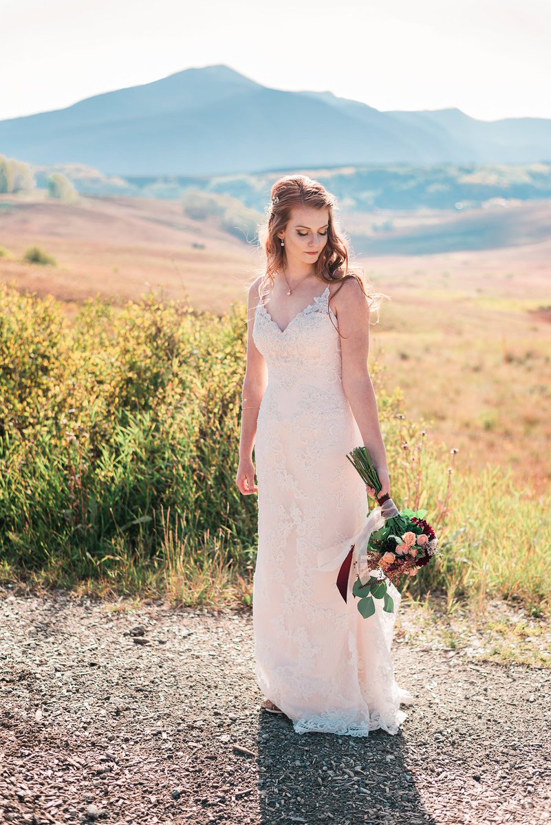 CasablancaBrida's tweet photo. We're getting ready for #springtime vibes with this sunny love story! @overwhelmbride features #CasablancaBride Savannah in the #CasablancaBridal favorite #Style1975 in champagne -- a perfect match for her Colorado wedding in lipstick red! https://t.co/AjRRo2qoYG https://t.co/7NxA9QkQc4