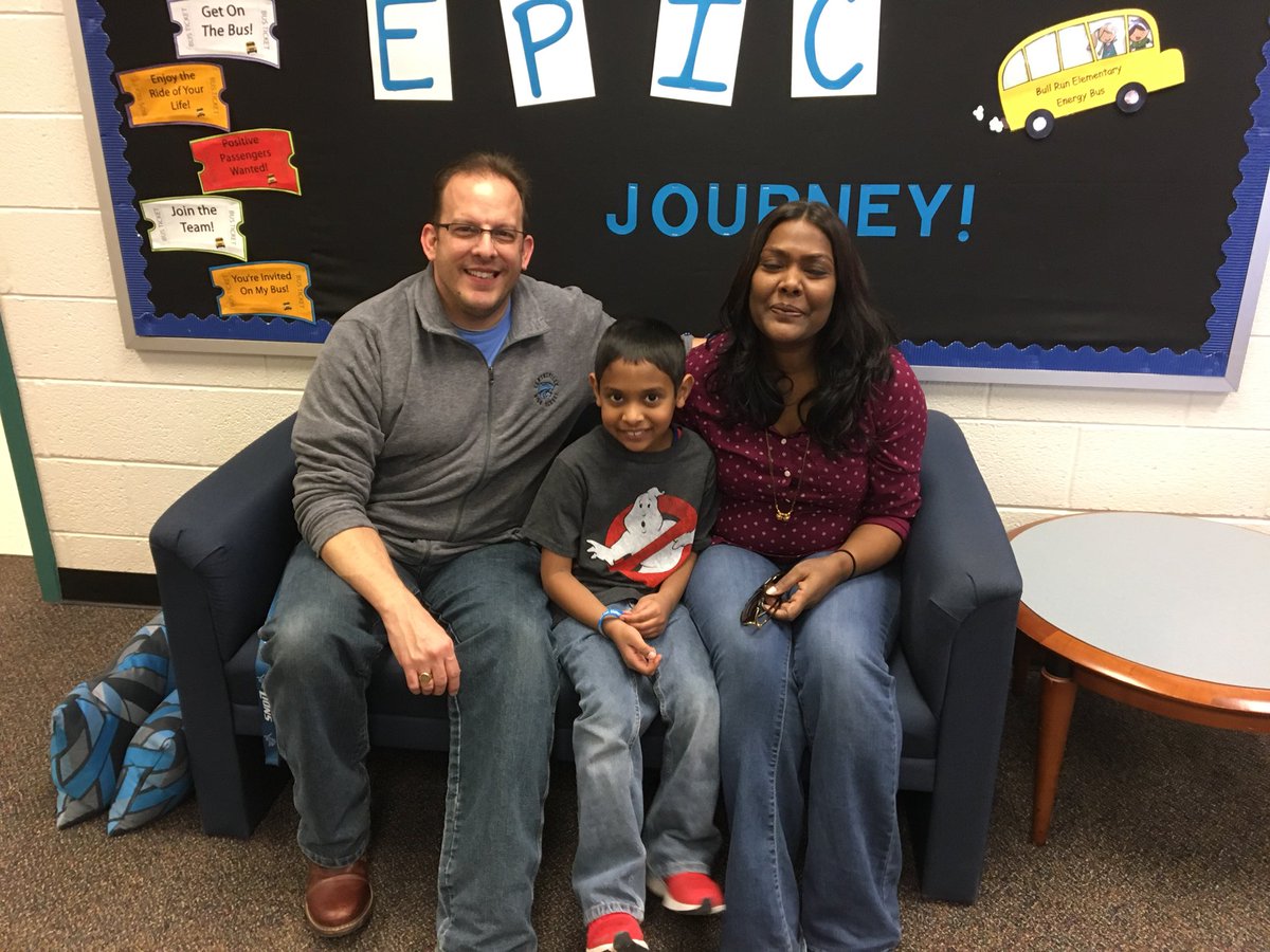 BullRunES's tweet photo. What a treat for Kiyansh! We were able to make his #GoodNewsCallOfTheDay to his mom in person. Kiyansh worked independently during language arts and got all his work done. Way to go Kiyansh. #teambullrun https://t.co/9KwX4e1oui