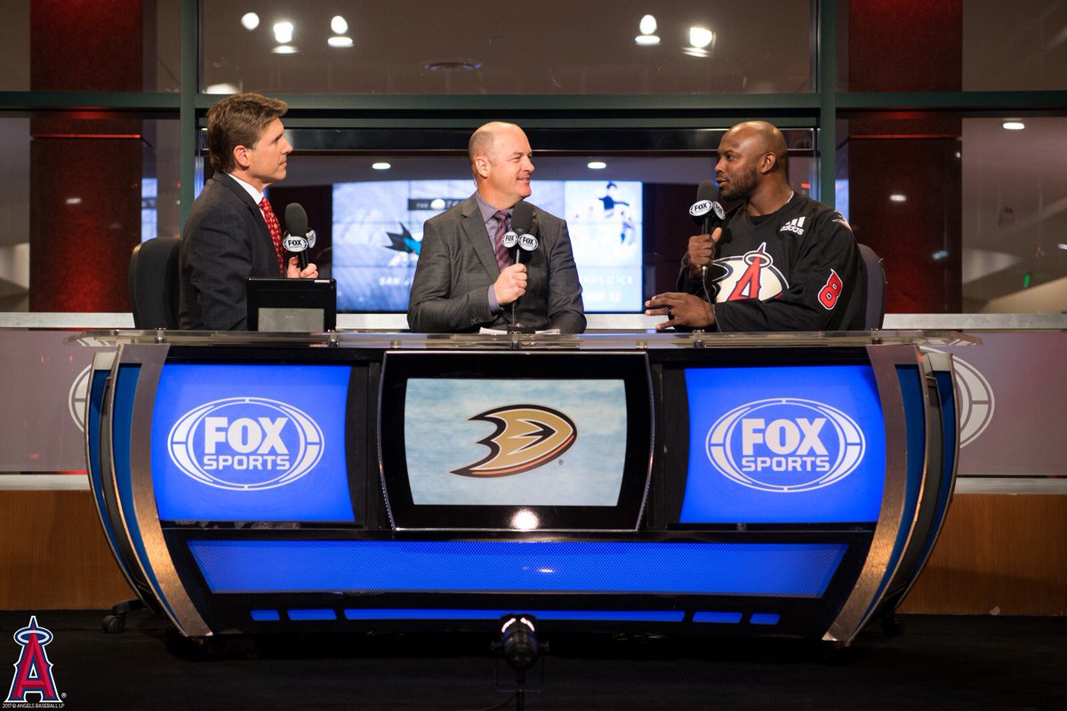 Angels's tweet photo. Thanks for the hospitality yesterday, @AnaheimDucks!
If you missed out on the #AngelsNight18 fun, check out some photos at https://t.co/aCGxdXSoj2. https://t.co/JFzilpqhuE