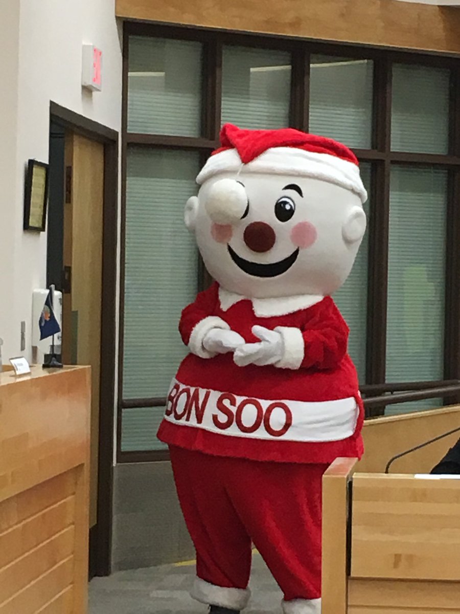 Special guest appearance at tonight’s meeting! Who’s ready for some winter fun? https://t.co/QVtmuvQqV8