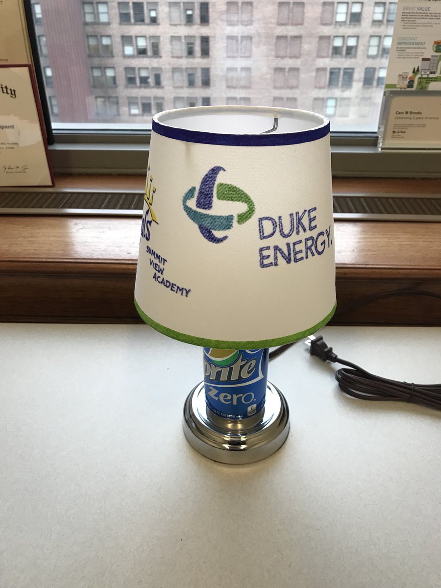 CaraBrooksKY's tweet photo. Check out this awesome lamp! Duke Energy volunteers assisted Summit View Academy 4th grade with making these recycled lamps and in return, they made a special one for us! This is the coolest- so grateful! #ThankYou #WeAreDE #SummitViewAcademy https://t.co/xVC93mEKGe