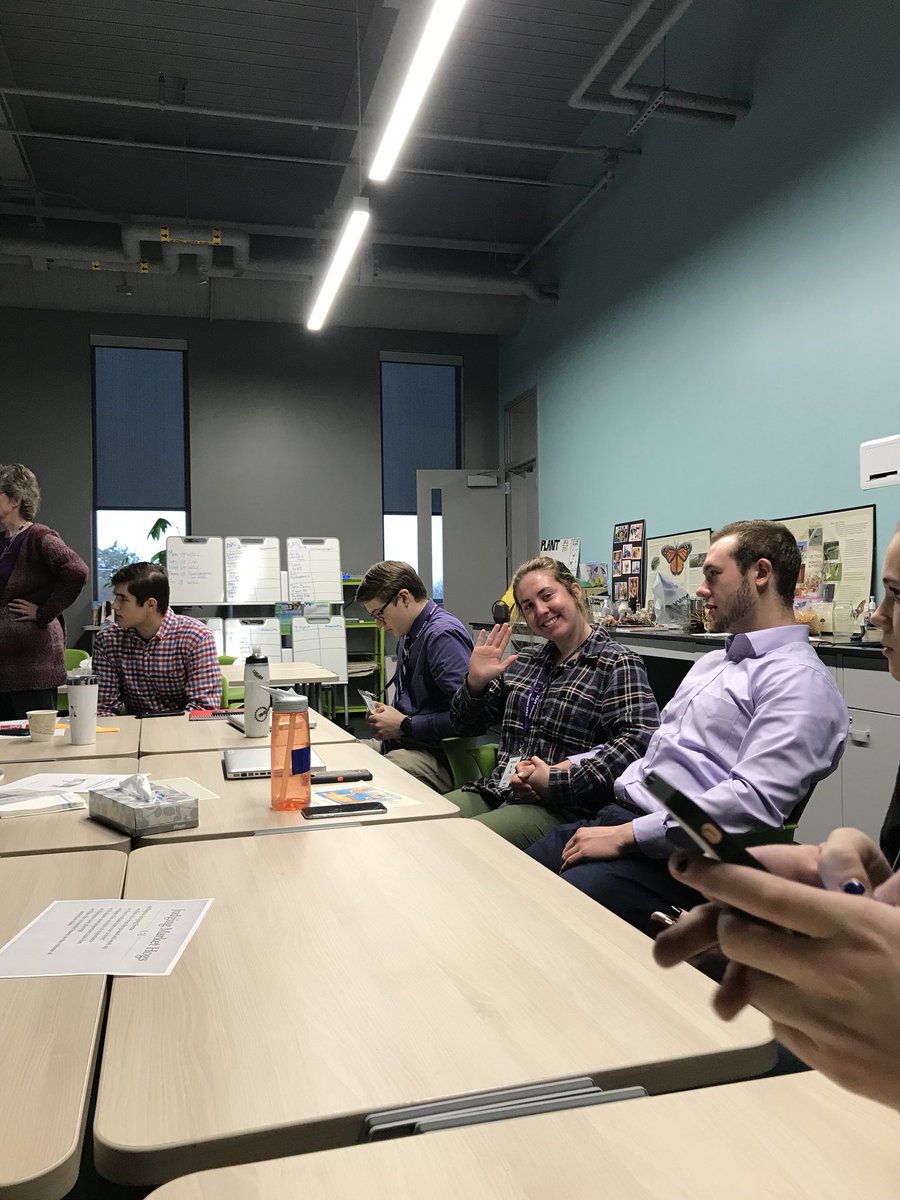 Waukee FFA getting ready for swine judging 🐷