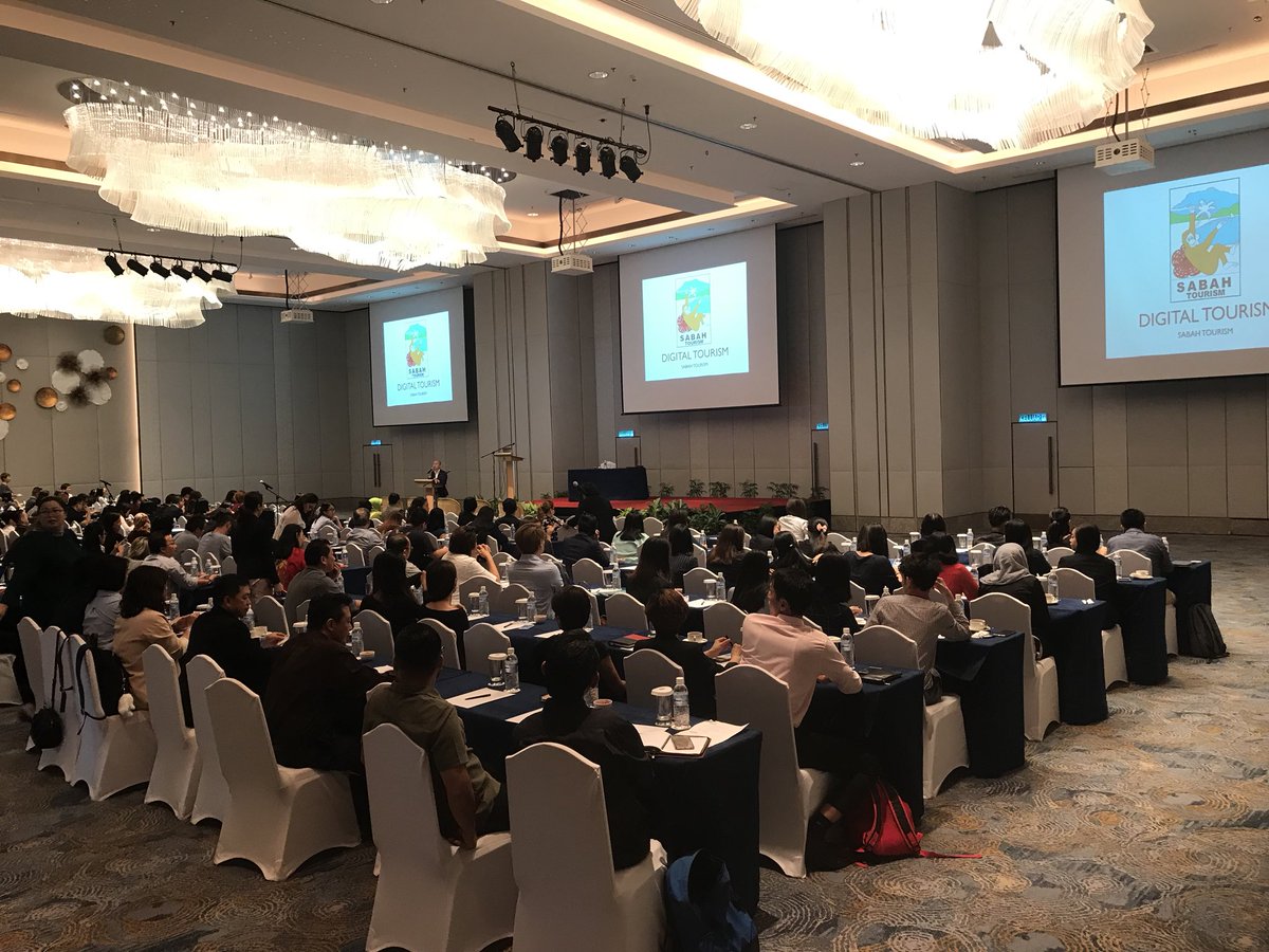 damiancook's tweet photo. Talking to 200+ tourism professionals this morning in Sabah with @sabahtourism #Malaysia #LoveSabah https://t.co/uebrKOqQUo