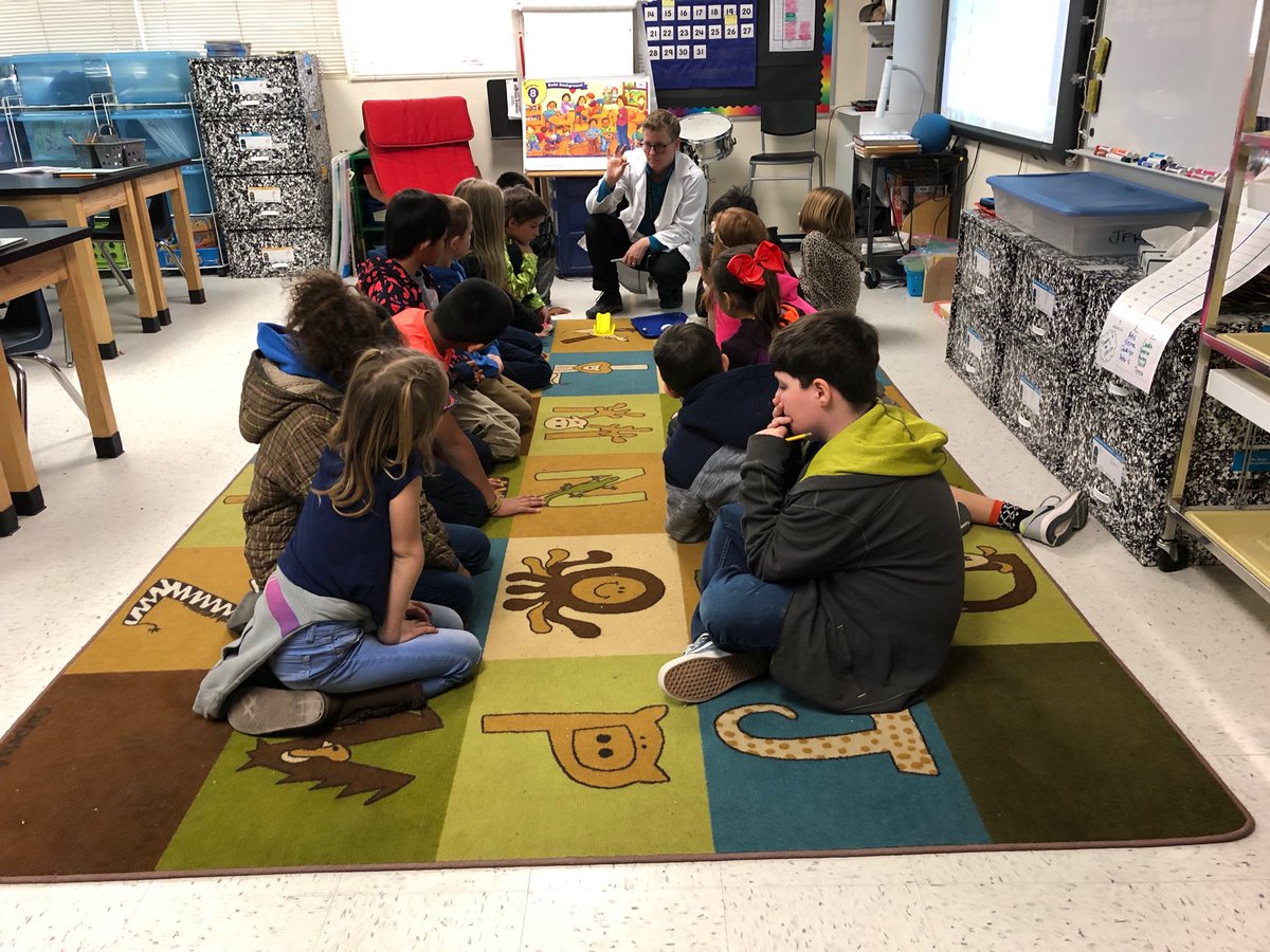 WayneLWorkman's tweet photo. Mrs. Jeka’s STEAM class learning about Kinetic and Potential energy with an inclined plane.  Great work Yerington Elementary Third Graders! https://t.co/7PgwYu9ljZ