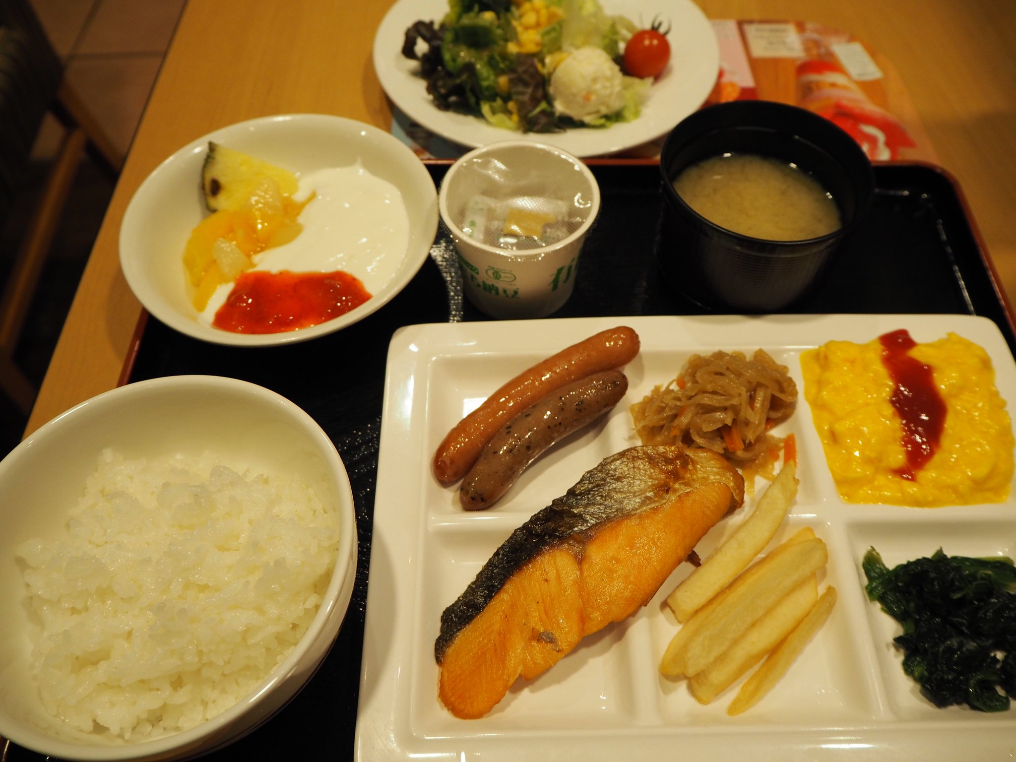 ガスト 公式 ガストでモーニングブッフェ ガスト新橋店では ブッフェスタイルの朝食があります 6 00 10 30まで 800 税抜 でお楽しみいただけます お近くにいらした際にはどうぞご利用を お店の情報 ガスト 公式 ガストでモーニングブッフェ ガスト新橋店では ブッフェスタイルの朝食があります 6 00 10 30まで 800 税抜 でお楽しみいただけます お近くにいらした際にはどうぞご利用を お店の情報