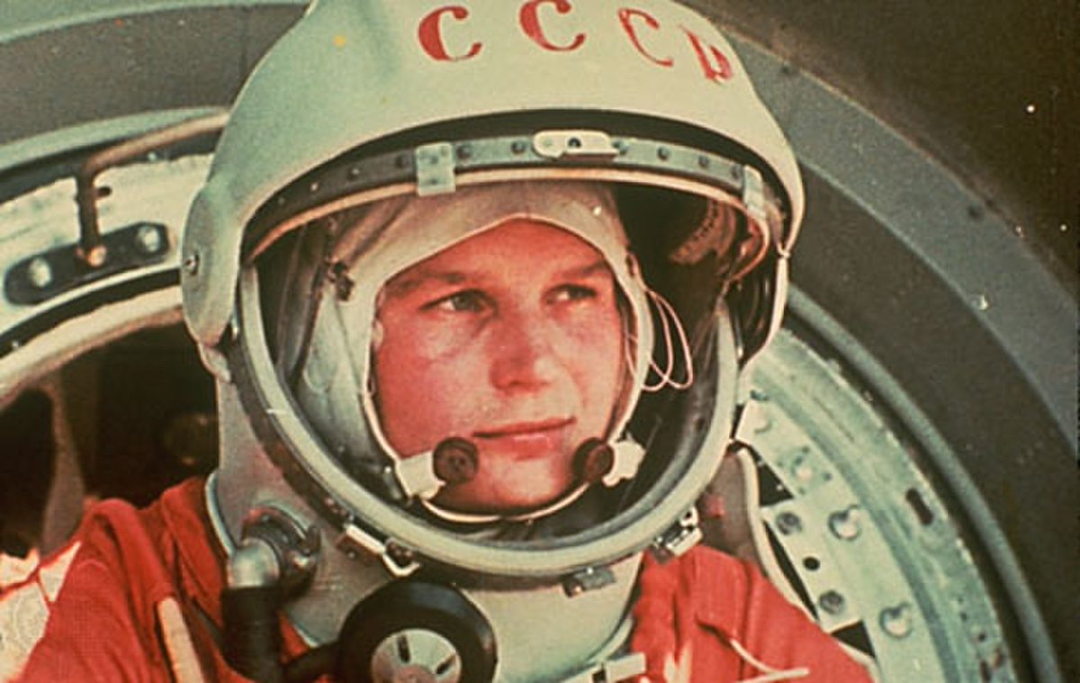 SPACEdotcom's tweet photo. Valentina Tereshkova: First Woman in Space https://t.co/9B8jG0ikER https://t.co/ssHfrT5efE