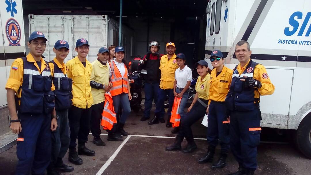 B.A.E.S.C. (@baescvoluntario) on Twitter photo FERIAS 2018, DESFILE, PREVENCION COMPLEJO FERIAL, CIRCUITO VUELTA AL TACHIRA EN BICICLETA, CORONACION FISS 2018.
BAESC PRESENTE! <a href="/BAESCvoluntario/">B.A.E.S.C.</a> <a href="/vol_tachira/">Voluntarios Táchira</a> <a href="/PCivilTachira/">PCivilTáchira</a> <a href="/PCivil_Ve/">Protección Civil</a> FERIAS 2018, DESFILE, PREVENCION COMPLEJO FERIAL, CIRCUITO VUELTA AL TACHIRA EN BICICLETA, CORONACION FISS 2018.
BAESC PRESENTE! <a href="/BAESCvoluntario/">B.A.E.S.C.</a> <a href="/vol_tachira/">Voluntarios Táchira</a> <a href="/PCivilTachira/">PCivilTáchira</a> <a href="/PCivil_Ve/">Protección Civil</a>