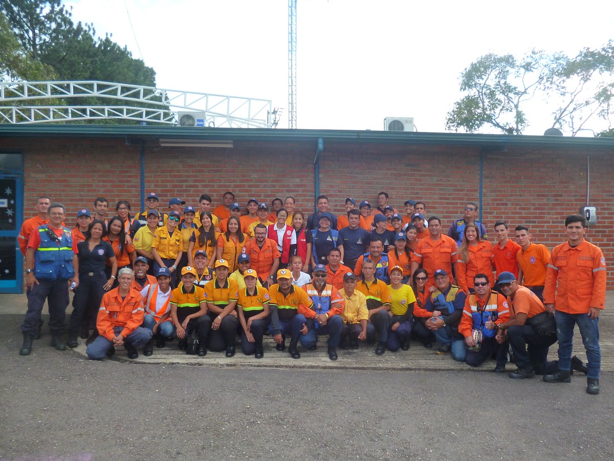 B.A.E.S.C. (@baescvoluntario) on Twitter photo FERIAS 2018, DESFILE, PREVENCION COMPLEJO FERIAL, CIRCUITO VUELTA AL TACHIRA EN BICICLETA, CORONACION FISS 2018.
BAESC PRESENTE! <a href="/BAESCvoluntario/">B.A.E.S.C.</a> <a href="/vol_tachira/">Voluntarios Táchira</a> <a href="/PCivilTachira/">PCivilTáchira</a> <a href="/PCivil_Ve/">Protección Civil</a> FERIAS 2018, DESFILE, PREVENCION COMPLEJO FERIAL, CIRCUITO VUELTA AL TACHIRA EN BICICLETA, CORONACION FISS 2018.
BAESC PRESENTE! <a href="/BAESCvoluntario/">B.A.E.S.C.</a> <a href="/vol_tachira/">Voluntarios Táchira</a> <a href="/PCivilTachira/">PCivilTáchira</a> <a href="/PCivil_Ve/">Protección Civil</a>