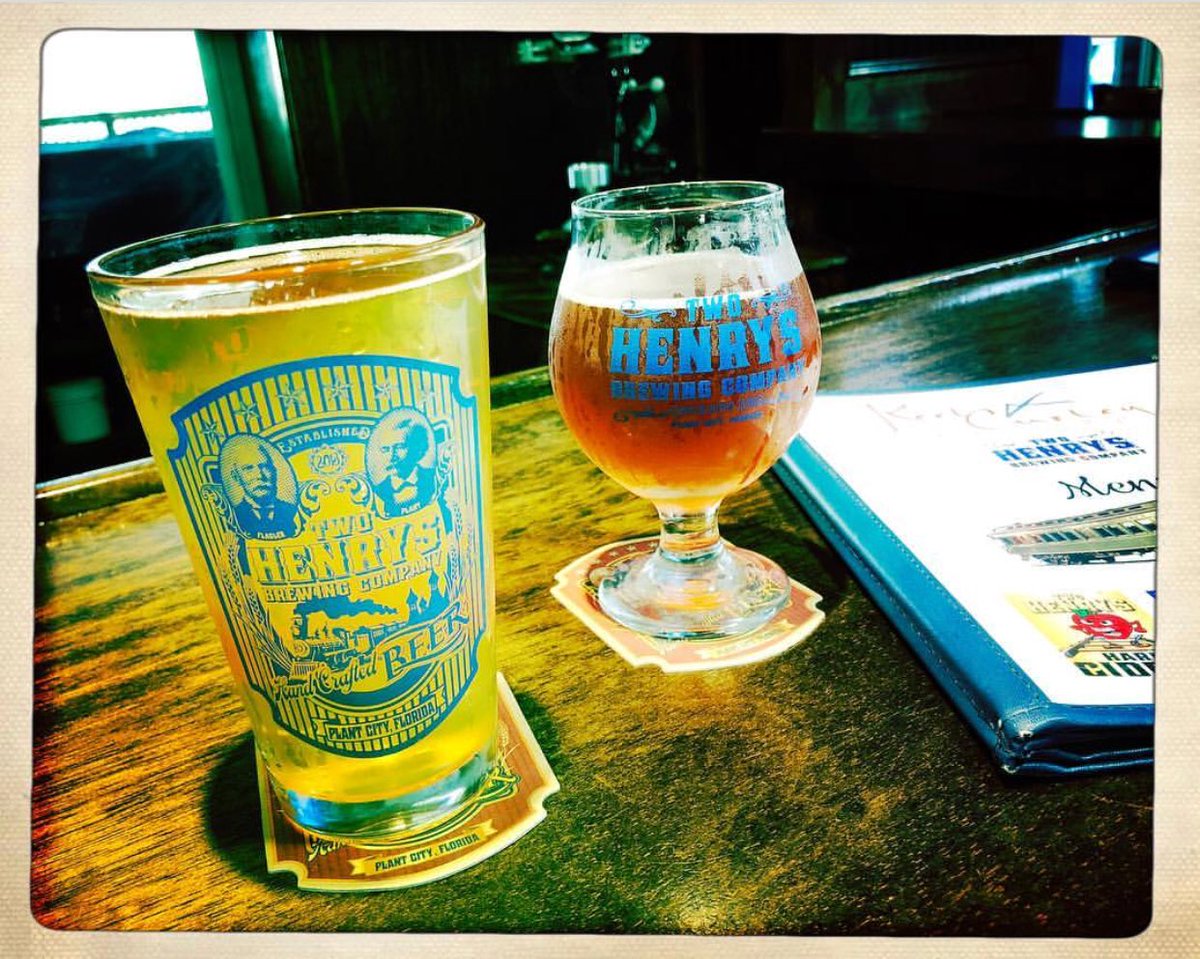 TwoHenrysBeer's tweet photo. Start the new week off right with some beer from #twohenrys!
Find us around town or at our tasting room @KeelandCurley.
#craftbeer #cider #tampabeer #floridabeer #beer #florida #twohenrysbrewing #shoplocal #drinklocal
📷 via @a_and_b_drink_beer https://t.co/ClPcuI88U7