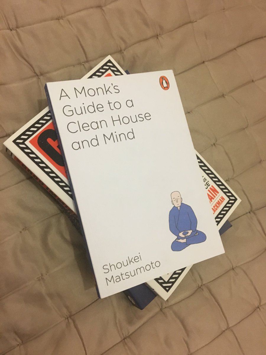 mun_artist's tweet photo. I came home with #AMonksGuidetoaCleanHouseAndMind by #ShoukeiMatsumoto from @PenguinUKBooks. Imagine my surprise to find a new collection of #GeorgetteHeyers #shortstories from @arrowpublishing ! shud restore my sanity #ReadMoreBooks #amreading 😊@KingstonUni @kingstonripple https://t.co/7rdKhQ61w7
