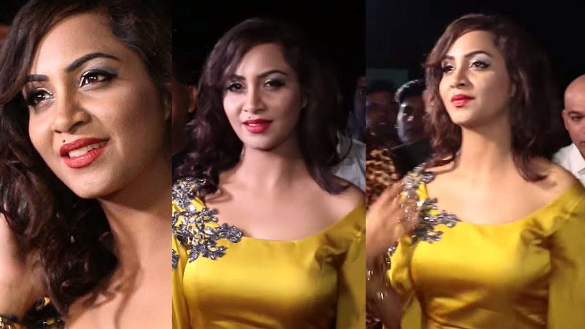 BollywoodUncut's tweet photo. 🍷🥃🍻🥂#ArshiKhansParty🍷🥃🍻🥂
Watch #ArshiKhan Grand Party With Master Mind #VikasGupta
View More 👉https://t.co/HJfeKGj7Cw
#BB11Update #ColorsTV #BiggBoss #BB11Finale #SalmanKhan #BiggBoss11Winner https://t.co/F2aeFvspy8