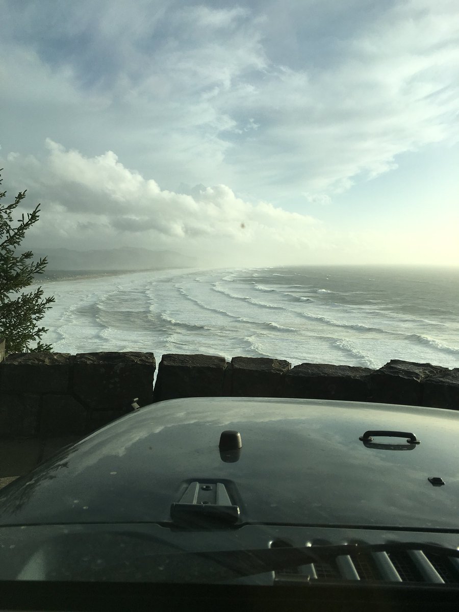 Oregon coast during the storm! At the elevation we’re at it looks small but these are 5’ waves easy! #roadtrippin #Jeep