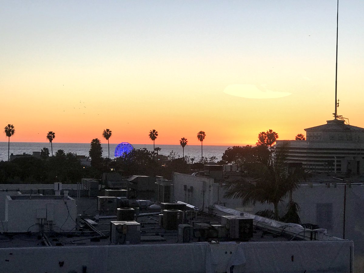 What a beautiful place to work,
play, live and visit. #SantaMonica