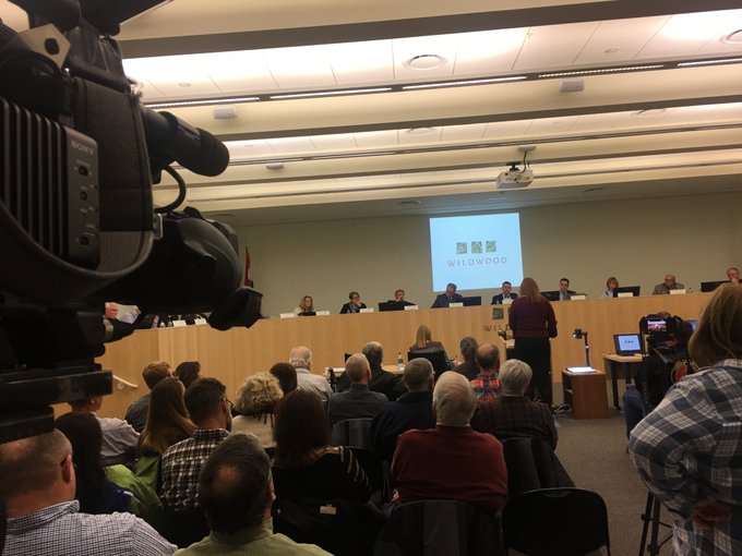 View image on Twitter