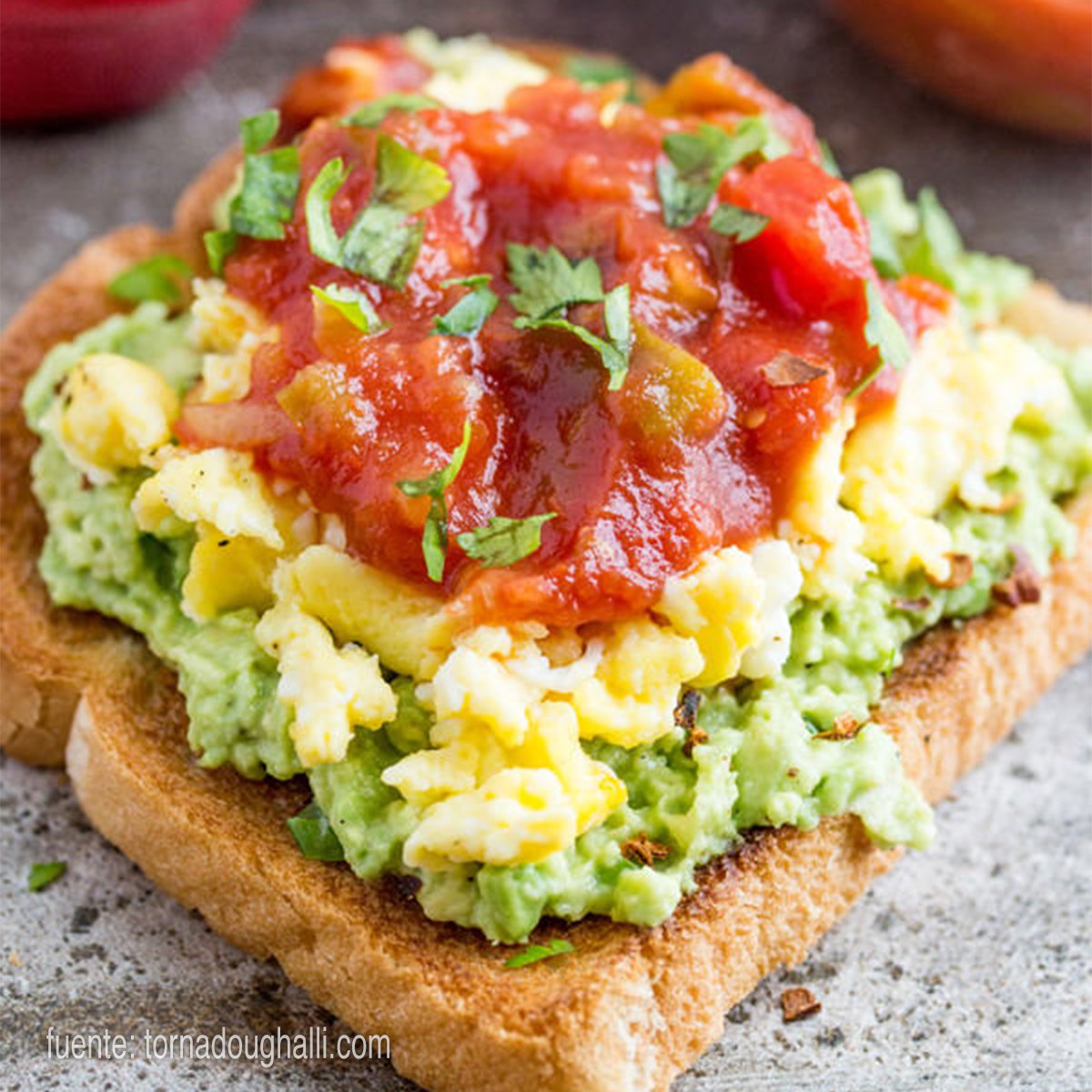 panpepinrd's tweet photo. ¿Te gusta la comida mexicana? Esto te va a encantar: base de aguacate, huevo y salsa de tomate (que puede ser picante) ¡Buen provecho! https://t.co/S7WvJqTpnc