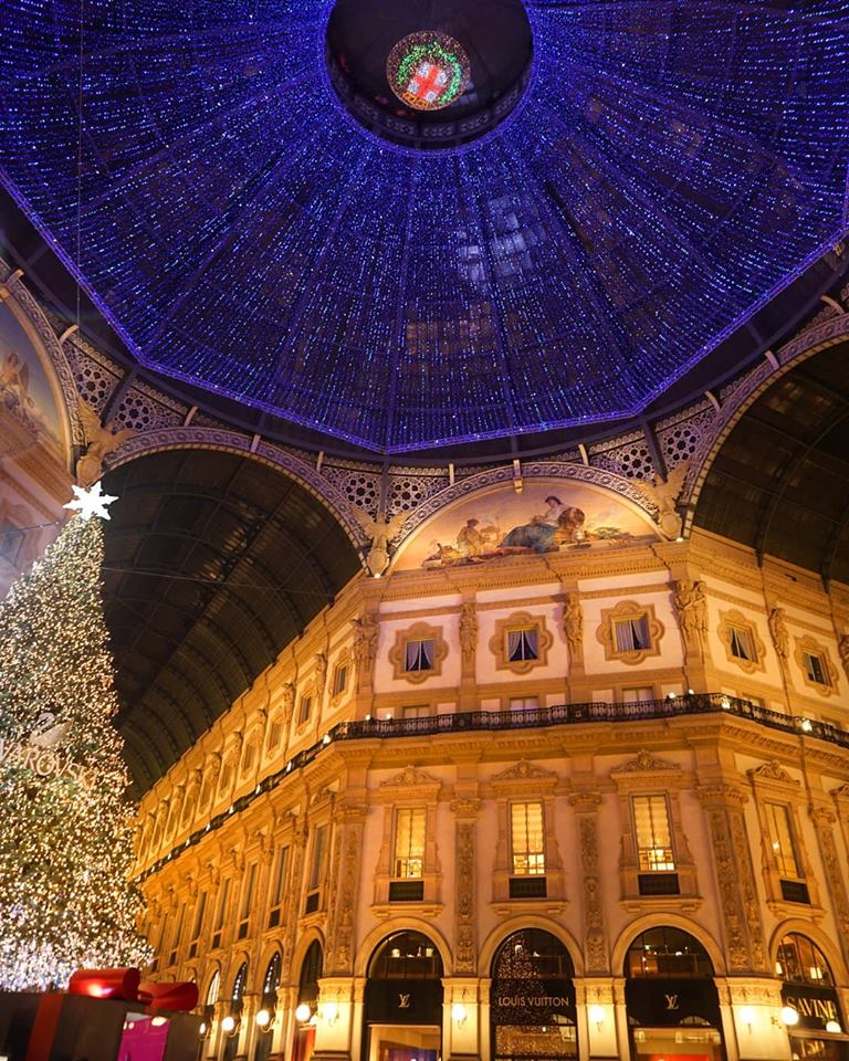 manutripsblog's tweet photo. Galleria Vittorio Emanuele II 😍 #manutrips #Milano #Italy #travelblogger #traveling #travel #travelphotography #TravelTuesday #travelgram #Travelers #TravelBan #travelpics #travelbloggers #travelgoals #TravelCurious #traveltheworld #travelbug #TravelLeisure https://t.co/8NbaBsVuMm