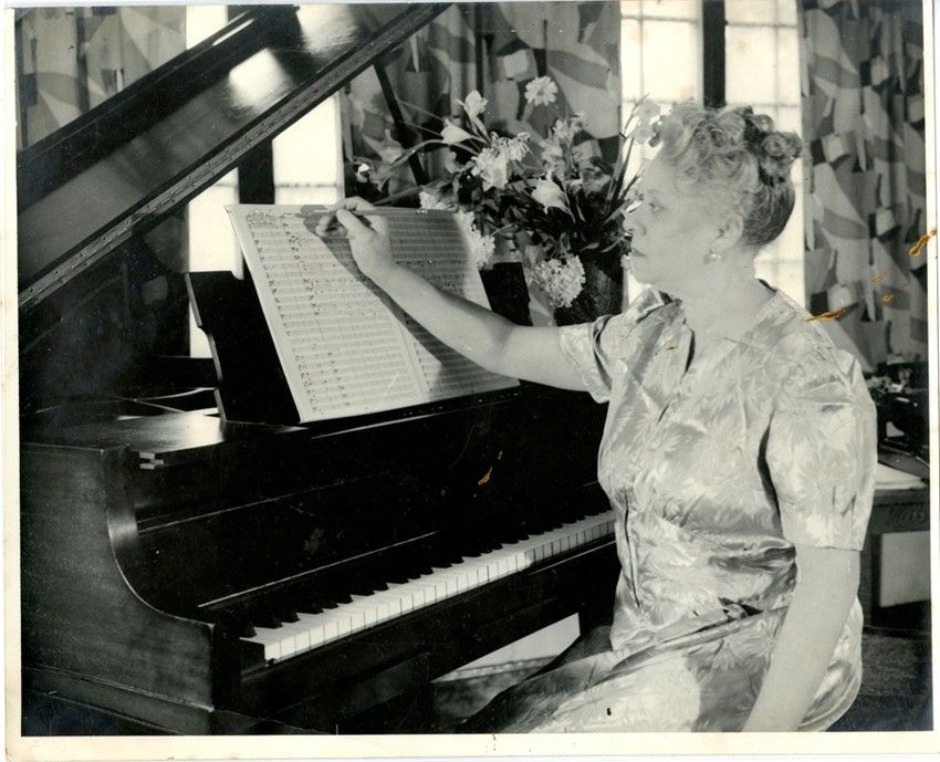 New Recording Features First Major Female African-American Composer news.uark.edu/articles/40670…

A recently discovered violin concerto by Florence Price, an African-American composer and Arkansas native, is available on CD for the first time. #womenshistory