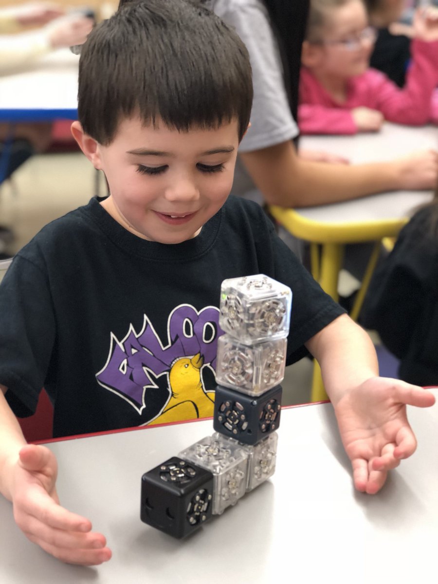 MTHSFalconsNest's tweet photo. Liberty Science Center visits the Falcon’s Nest Preschool PM class!
#STEM #SCIENCE #TECHNOLOGY #ENGINEERING #MATH #PRESCHOOL #FCS #MTSDFCS #TeachThemYoung #LittleLearners #ItsNeverTooEarlyToStart https://t.co/xLhpbkM4dL