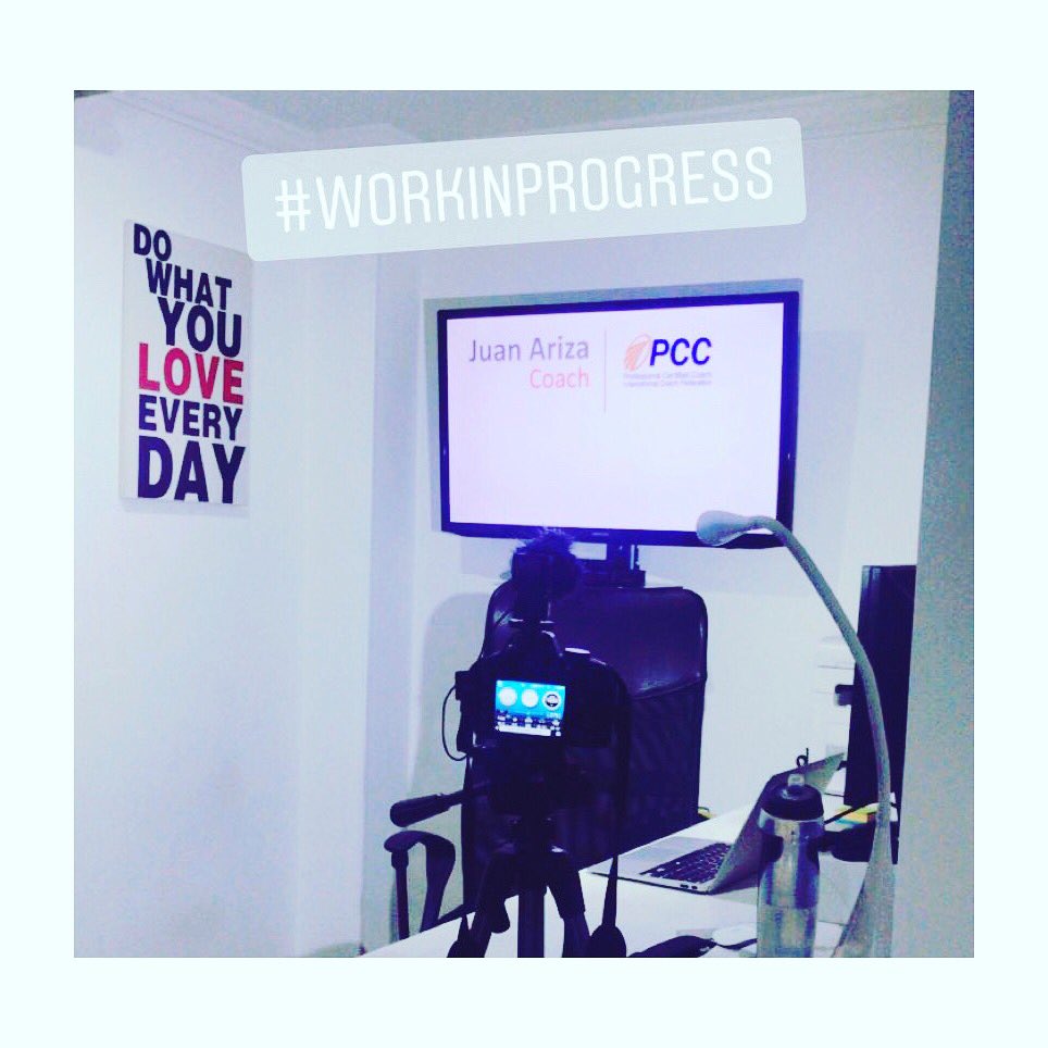 juanarizacoach's tweet photo. “Do what you love every day” #juanarizacoach #Coaching #vivecoaching #coach #lifecoaching #executivecoach @crearmarca https://t.co/QZ6PUZonej