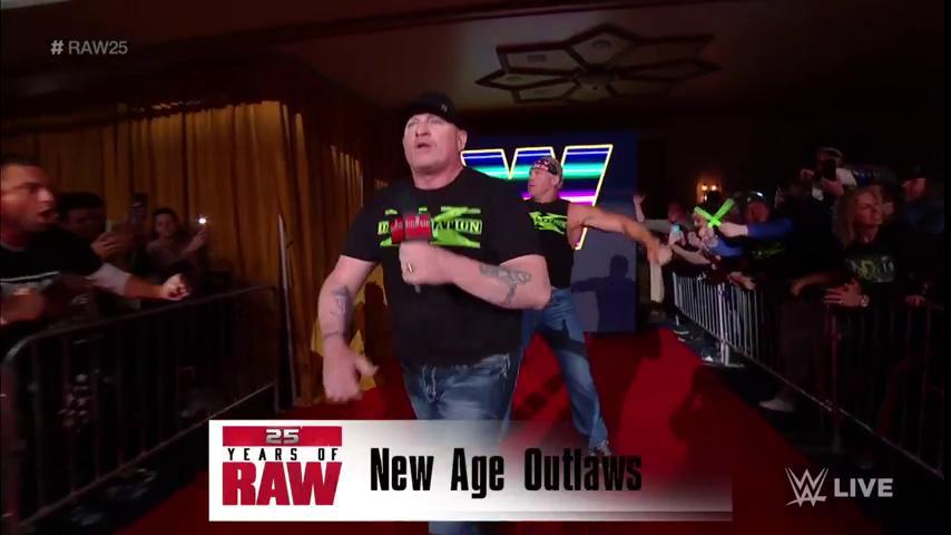 WWE Español tweet media