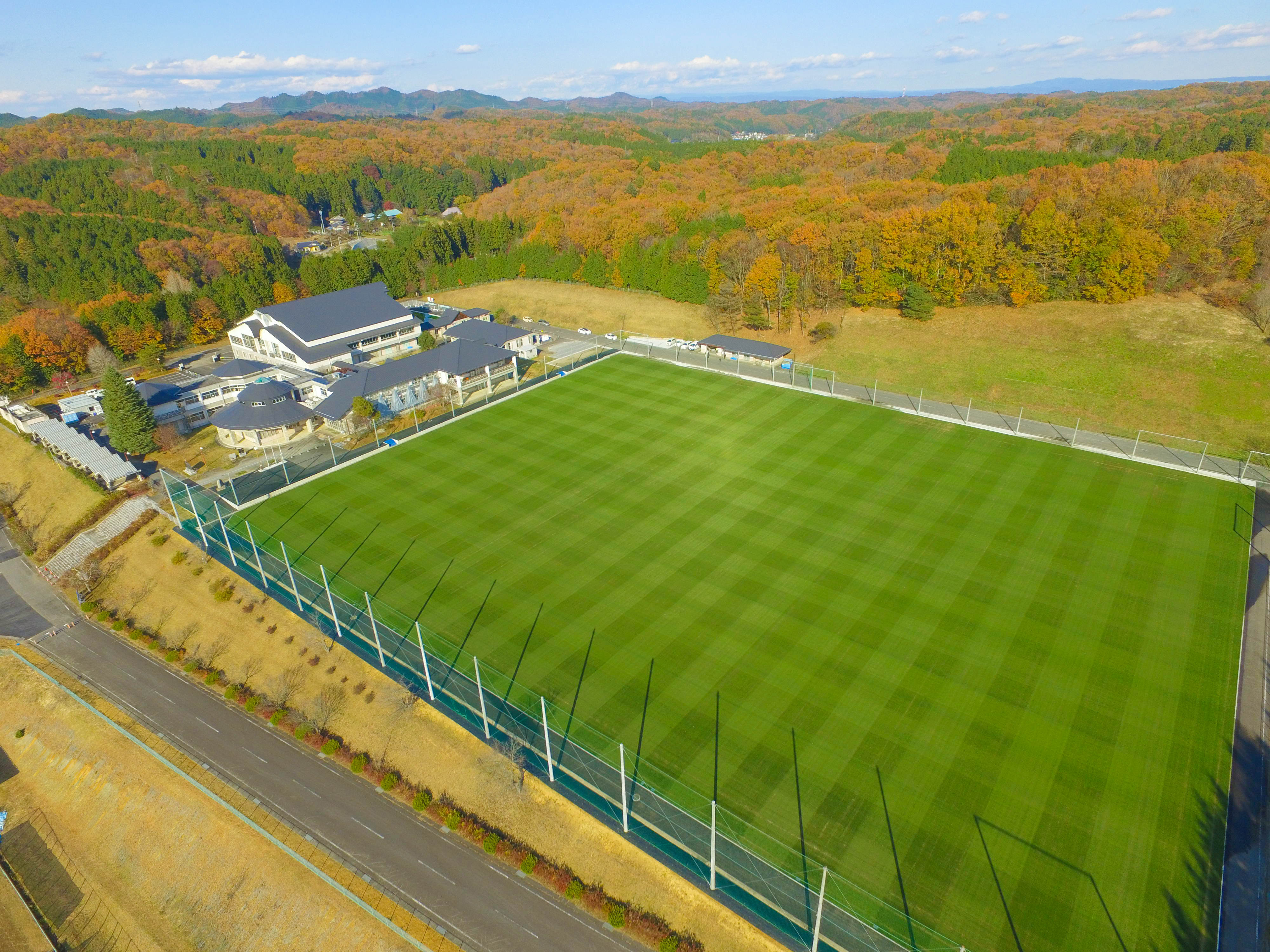 茨城県 Sur Twitter 城里町七会町民センター アツマーレ 竣工式 水戸ホーリーホックファン感謝デー 1月28日 日 同時開催 城里町の施設と水戸ホーリーホックのクラブハウス 練習場が一体となった 城里町七会町民センター アツマーレ が遂に完成 竣工記念