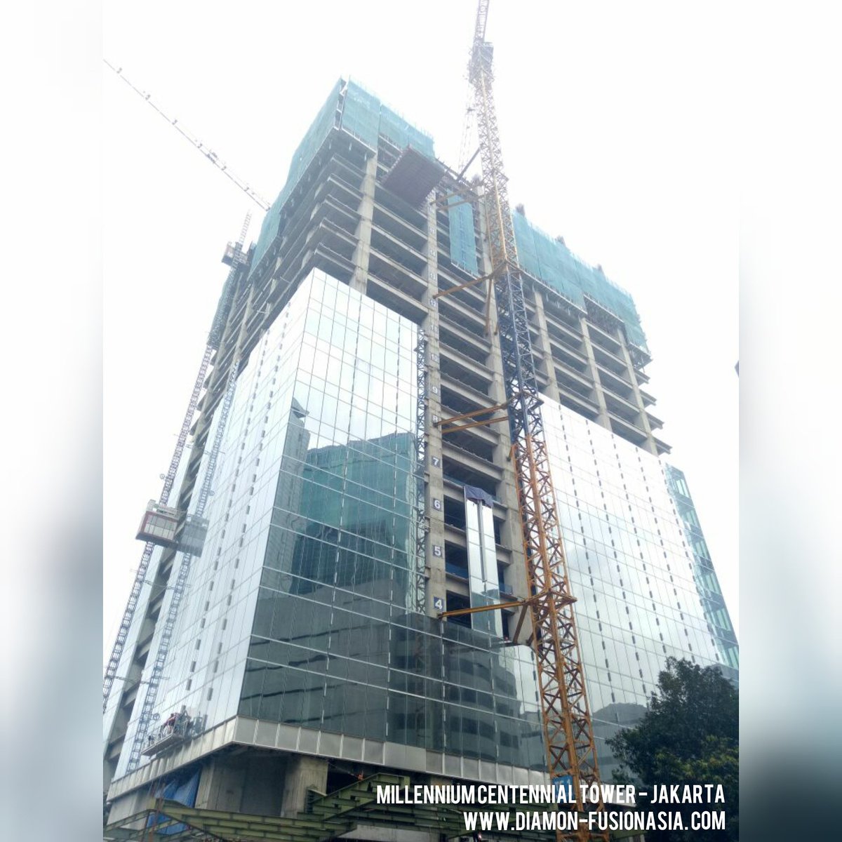 DFI_SEA's tweet photo. During construction period, Clear-Fusion Pro Nanotechnology protect glass surface from water, cement, dust, paint, etc,  so the contaminants can't enter the glass pores and it will be easy to clean the glass in the end of construction period and create clear and clean glass.#DFI https://t.co/ANjdvDKs3K