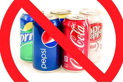 нельзя пить газировку. вредные сладкие напитки. вредные сладкие напитки. запрет газированных напитков. нельзя пить газировку.
