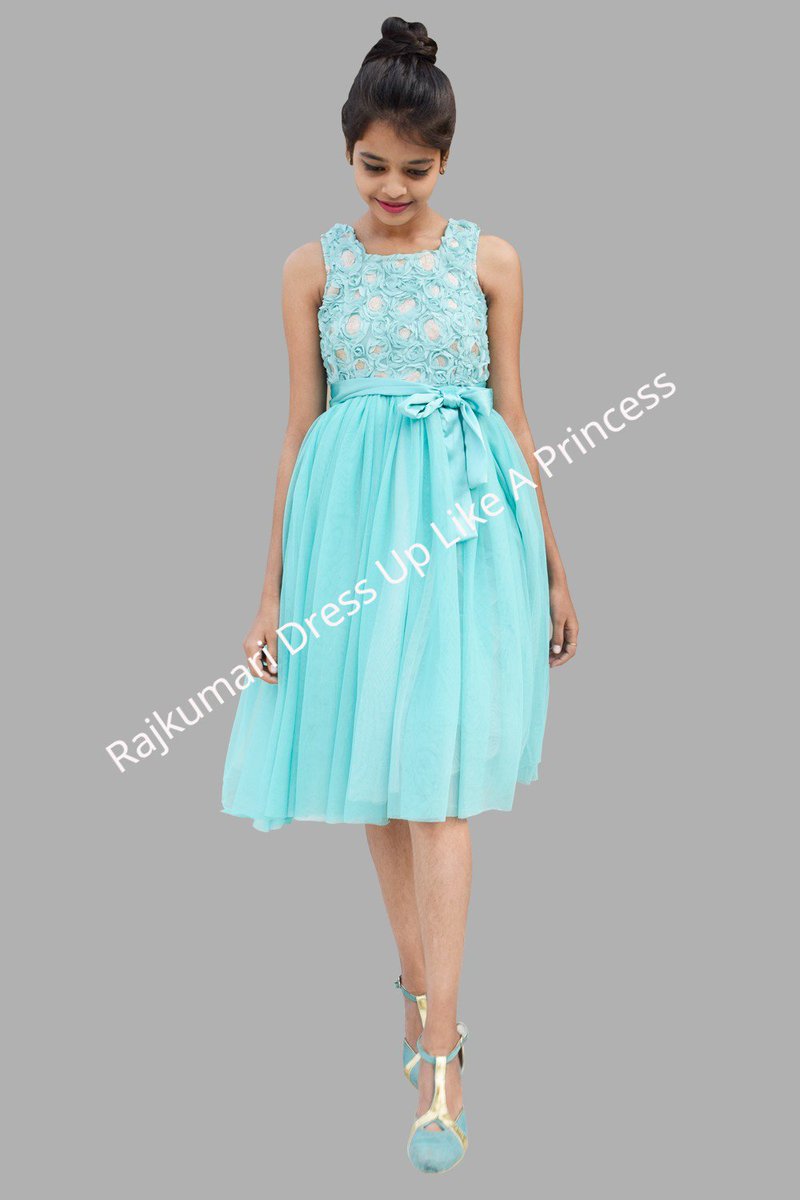 Rajkumaridulap's tweet photo. Frozen Dress*
Material-Net and 3D Floral Fabric
Color-Light-Green
Cost-2399/-
https://t.co/qnHEquy2Di
#watchoftheday #fashionista #pictureoftheday #followme #instalove #model #stylish #lipstick #makeup #makeover #ladies #instahappy #tagsforlikes #look #makeuplike #Trendy https://t.co/KEpJcq7evV