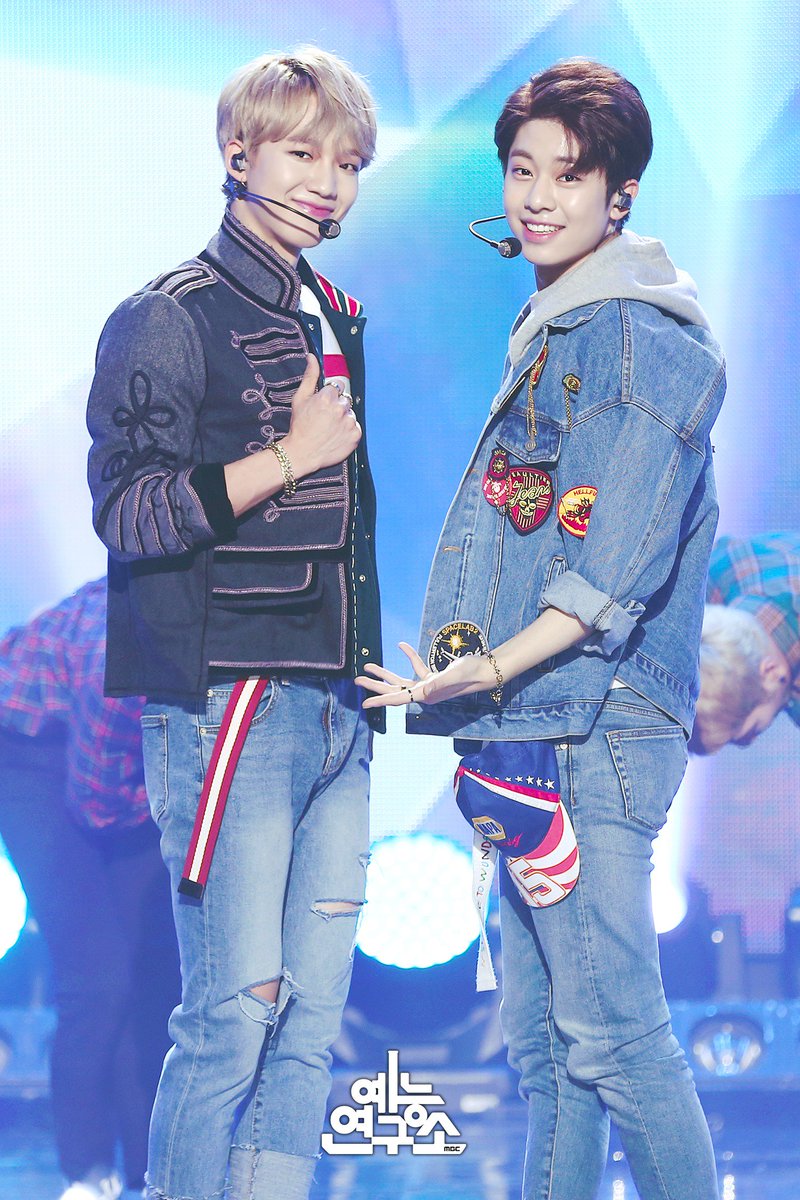 MBC_entertain's tweet photo. 빵민이 동동이 너무 예뻐 보여 예뻐 보여~🎵
메타몽걸이 알파카 농장에 울려 퍼지는 그날까지💎
📷☞ https://t.co/IFDlBtS21a
180120 #쇼음악중심 #음중 #MXM #브랜뉴보이즈 #다이아몬드걸 @bnmboysofficial https://t.co/owNxDqqsrQ
