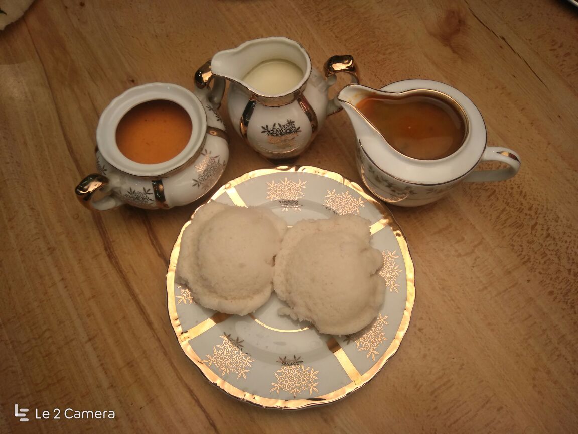 Tasteofchenaii's tweet photo. Start the day with steamed dishes, one of the famed Idli versions from #TasteOfChenaii #OrderOnline
Zomato - https://t.co/9DKRjw7Y3i
#Breakfast #SouthIndian #Idli #kanchipuramidli #steameddish #IndianFood #instafood #SouthDelhi https://t.co/prf7rWlA0d