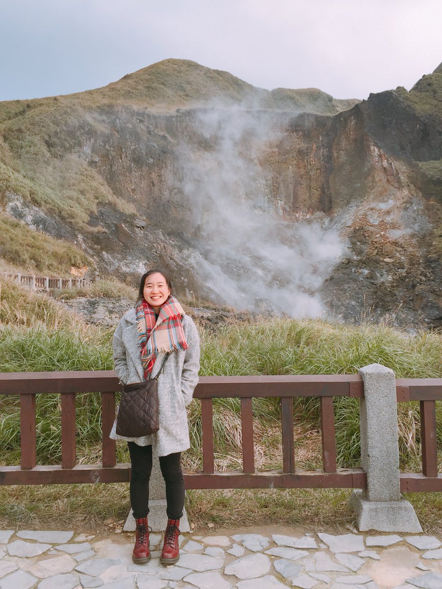 memechoi's tweet image. Yangmingshan National Park! Sulfur Valley! #Smelledlikerotteneggs! #hellaCold #taiwan