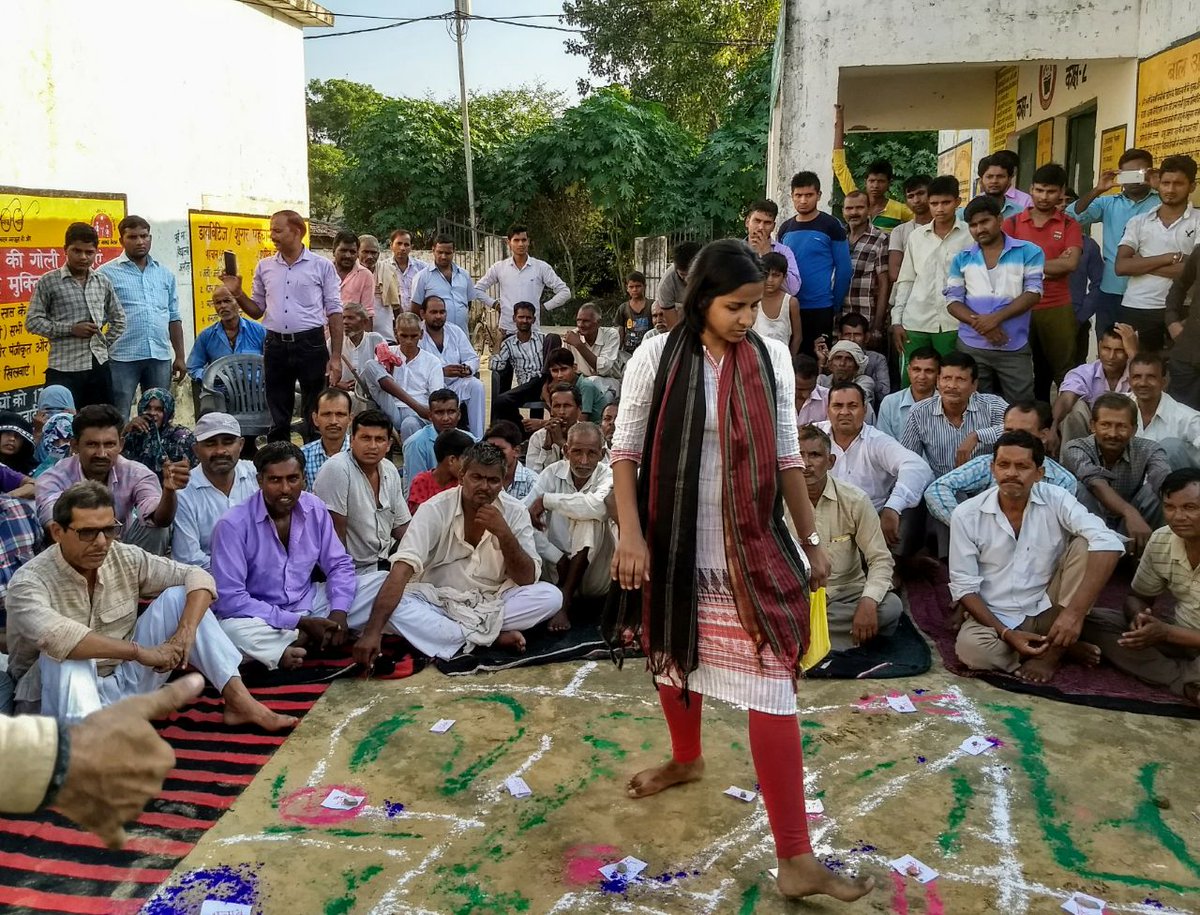 Community Led Total Sanitation (CLTS) gives us tools to #trigger the #community to adopt safe #sanitation practices like using #toilets
..
#ZSBP triggering people using jal-mal-bhaat tool in a village for behaviour change.
#SBM #mycleanindia #SwachhBharat